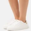 Anna Field Sneakers Laag - White/Rose Gold-Coloured 1 Anna Field Sneakers Laag - White/Rose Gold-Coloured -Trendy Verkoop 04e3ae3b8228445b9ab605a94d0c021c