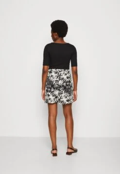 Anna Field Shorts - Black/Off-White -Trendy Verkoop 3a9846adea8c4808a36cdb49e64ed70f