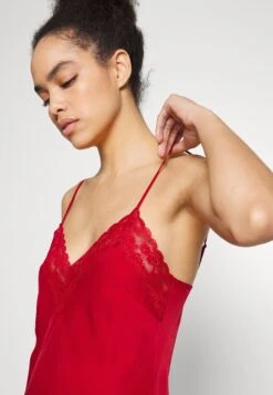 Anna Field Nachtjapon - Red -Trendy Verkoop 64600648ae7141e4b3e4257f55ded69b