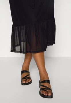 Sleeve Less Dress - Jurk - Black -Trendy Verkoop 66cc770b6d80438da3c7a44b4feb4309