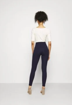 Anna Field Punto Leggings With Button Detail - Legging - Dark Blue -Trendy Verkoop 6a6a1fb3054d400dba65f09e4aedb3ad