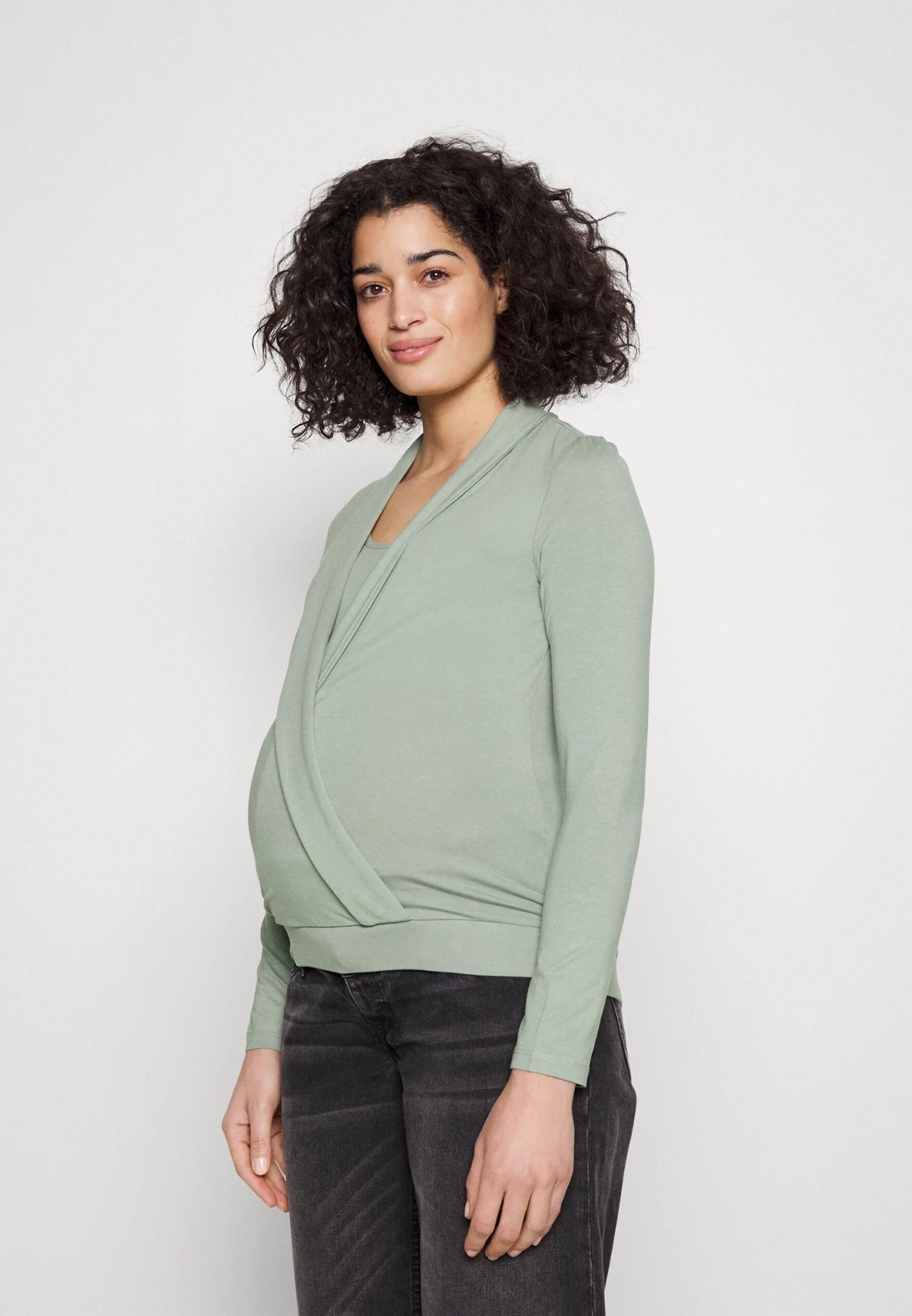 Circ Nursing Wrap Over Long Sleev - Longsleeve - Light Green 3 Circ Nursing Wrap Over Long Sleev - Longsleeve - Light Green