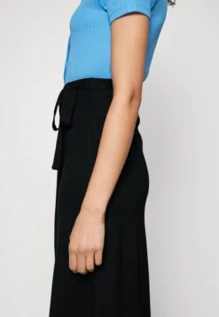 Anna Field Basic Wrap Over Midi Skirt- A-Lijn Rok - Black -Trendy Verkoop 803d7cd6783d444c9f967014797606fc