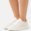 Sneakers Laag - Off-White -Trendy Verkoop 8b68bf586f1a40e183058872237ec298