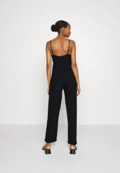 Strappy Drappy Cintered- Jumpsuit - Black -Trendy Verkoop 91d401d590744b92b6e42af8f0a9fffc