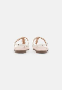 Teensandalen - White -Trendy Verkoop acc5ab19d8d844a6bc863c7bcc395b9f