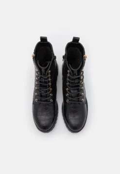 Veterboots - Black -Trendy Verkoop af001735e3f944f1a72a31eb135007f3