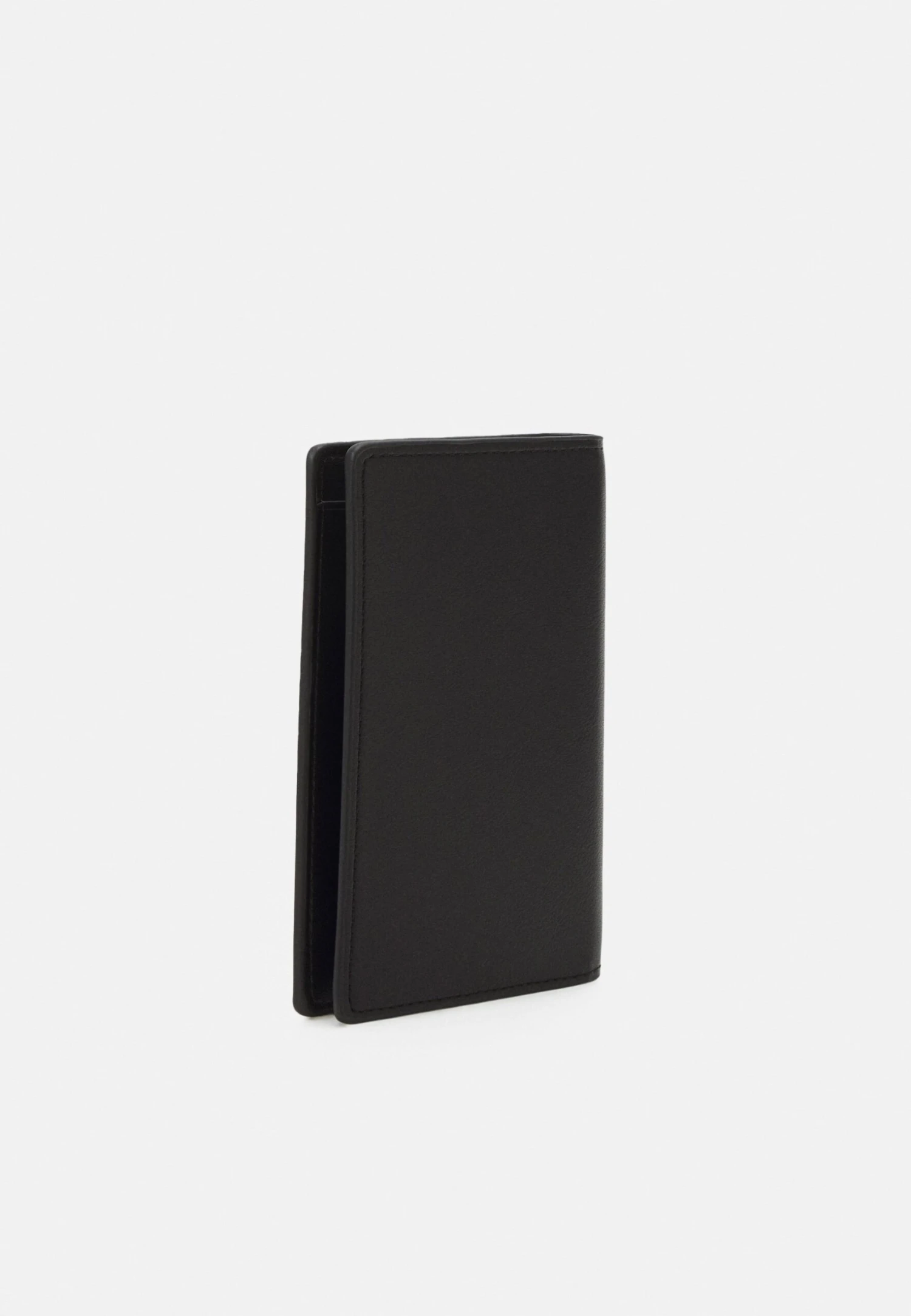 Anna Field Passport Case And Luggage Tag Set - Paspoorthouder - Black 4 Anna Field Passport Case And Luggage Tag Set - Paspoorthouder - Black - Afbeelding 2