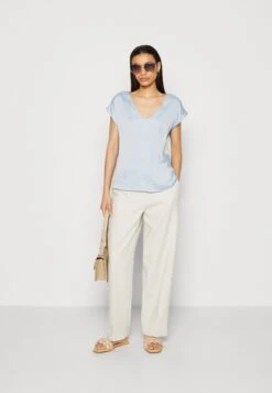 Anna Field T-Shirt Basic - Light Blue -Trendy Verkoop ba9a57aaccf149fd8f0bdb4b7669f6d4