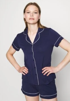 Anna Field Button Through Pj Set- Pyjama - Blue/White 12 Anna Field Button Through Pj Set- Pyjama - Blue/White -Trendy Verkoop ca0de327115340e9b0cf3dcf947f73c6